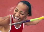 开云棋牌-从NBA季后赛到绿茵巅峰，跨越时空的竞技启示录