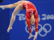 开云棋牌试玩-深圳队击溃广厦队，利拉德化身关键先生