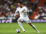 开云棋牌下载-森林狼压哨绝杀活塞，文班亚马点燃赛场，新星与团队的胜利交响曲