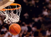 开云棋牌平台-年度焦点之战之夜，布伦森关键回合不手软