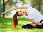 棋牌游戏-当沙漠绿茵遇见冰上热血，卡塔尔决胜局带走马赛，莱万抢七接管季后赛