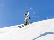 开云棋牌入口-年度焦点之战，步行者掀翻独行侠，战术革新与团队篮球的胜利