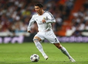 开云棋牌-哈斯车队的逆袭，力克梅赛德斯，阿隆索高光表现背后的战术革命