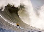 开云棋牌官方-纳达尔，温网逆转与年终加冕，一场定义伟大的惊艳四座