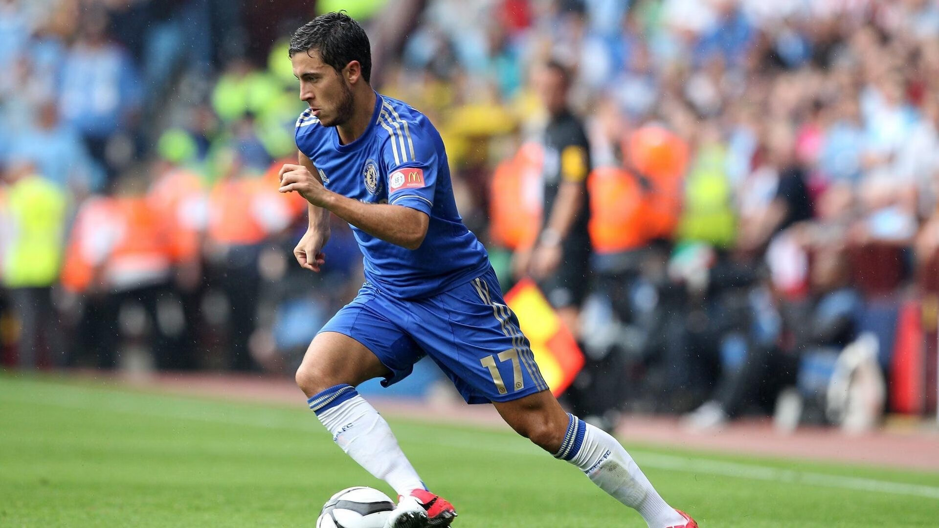 伊朗式铁壁前的巴萨之痛，努涅斯如何成为改写剧本的关键先生