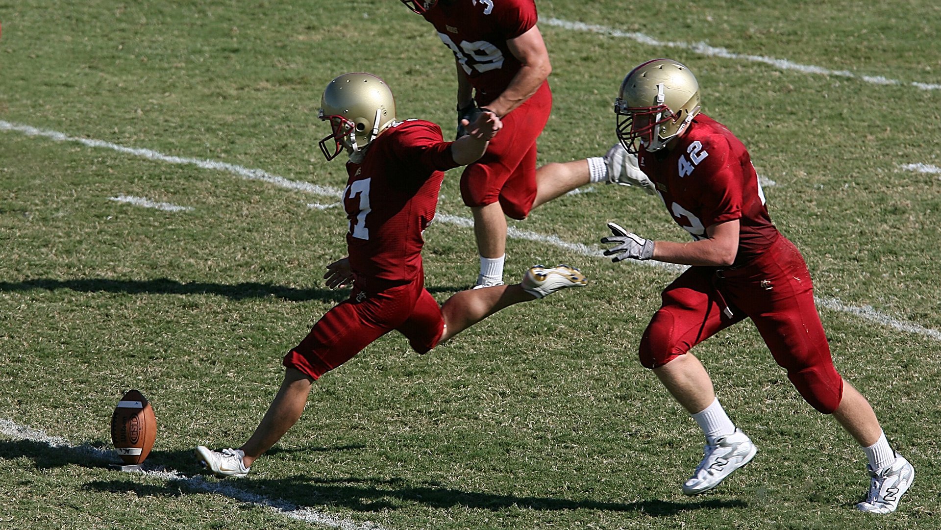 从底特律到伊斯坦布尔,布伦森的活塞式粉碎与欧冠决赛的接管艺术